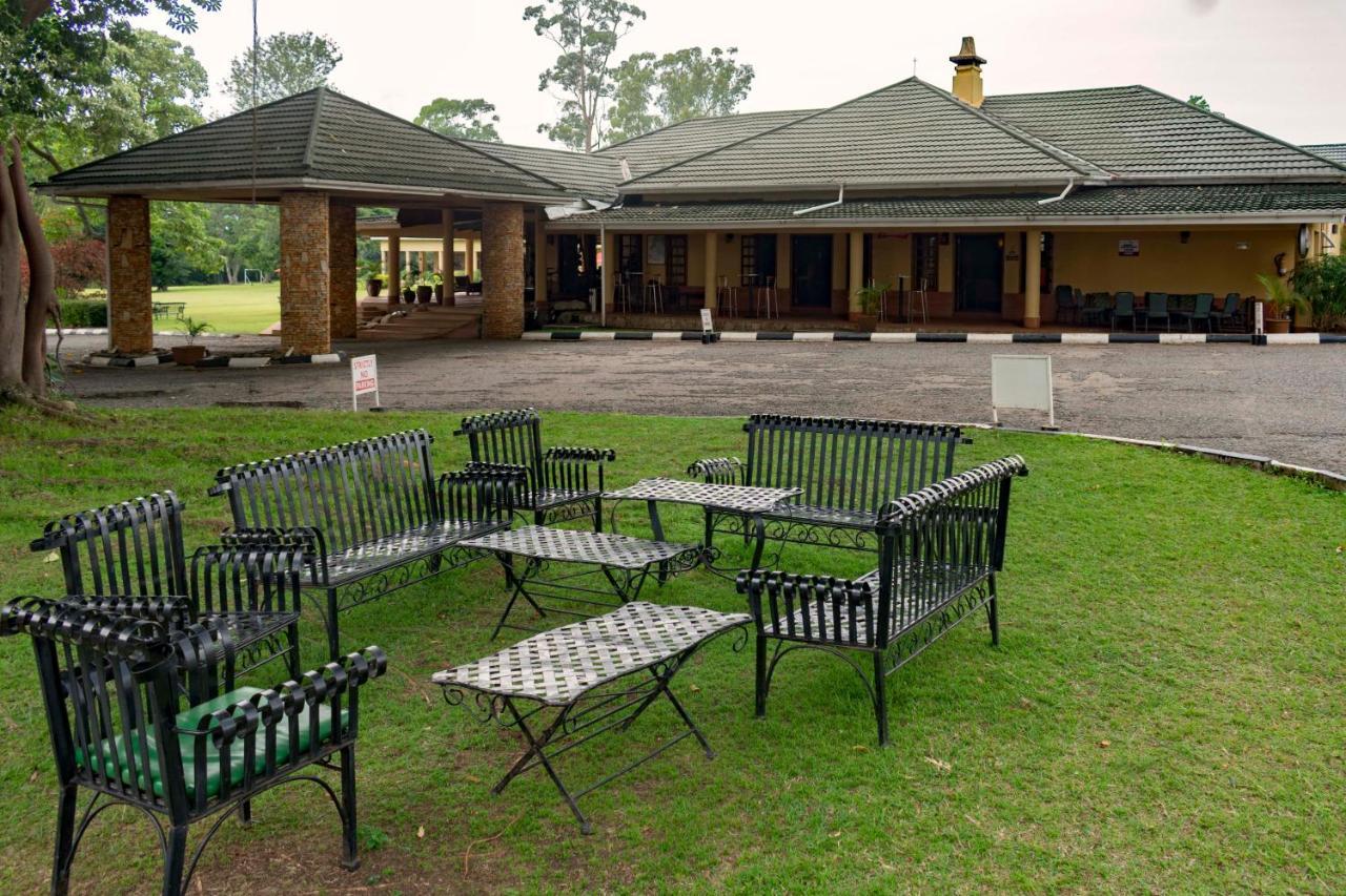 Mountains Of The Moon Hotel Fort Portal Екстер'єр фото